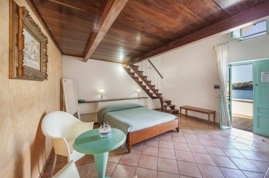 פרוסידה Hotel La Corricella מראה חיצוני תמונה