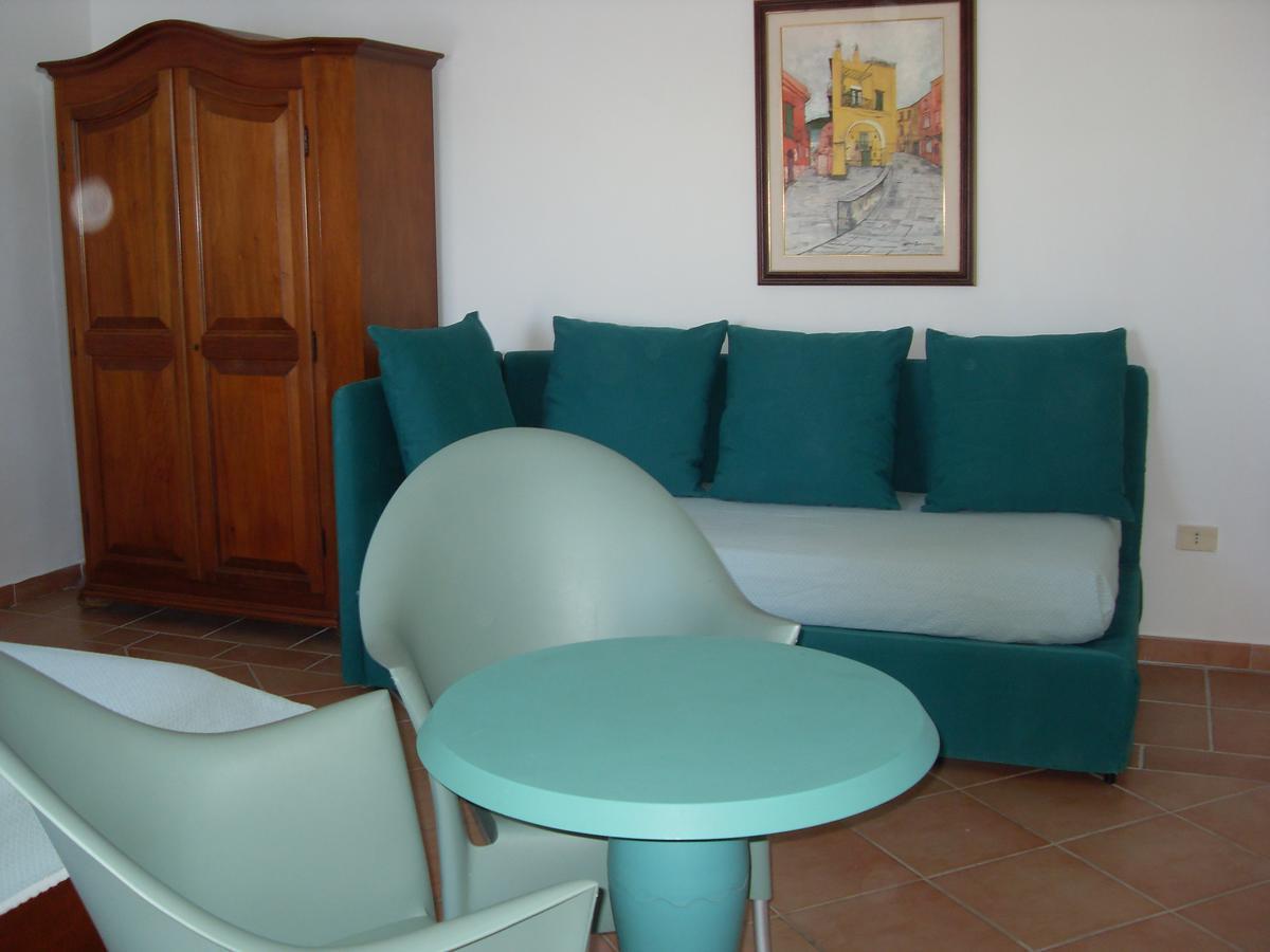 פרוסידה Hotel La Corricella מראה חיצוני תמונה