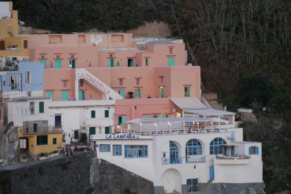 פרוסידה Hotel La Corricella מראה חיצוני תמונה